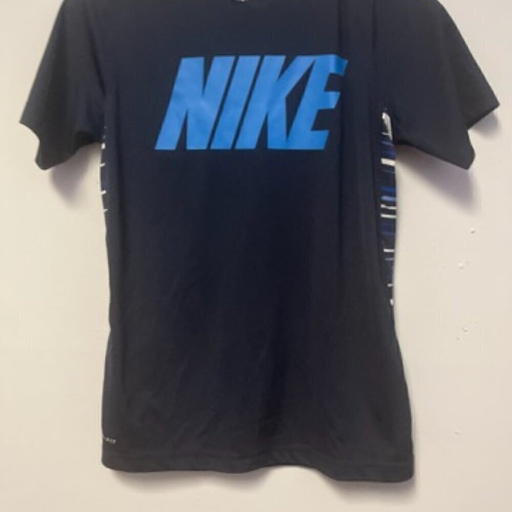 0424-21 Youth Nike Dri-Fit
